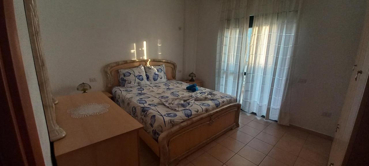 Nm - Classic Apartment Durrës 외부 사진
